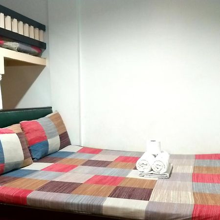 Park Vil-La Apartelle Quezon City Kültér fotó