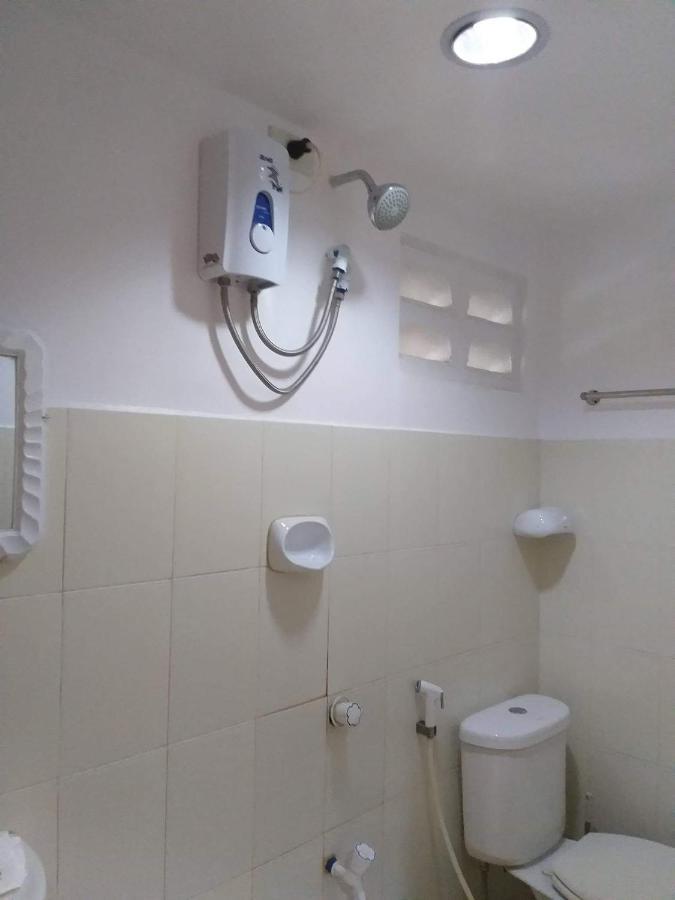 Park Vil-La Apartelle Quezon City Kültér fotó
