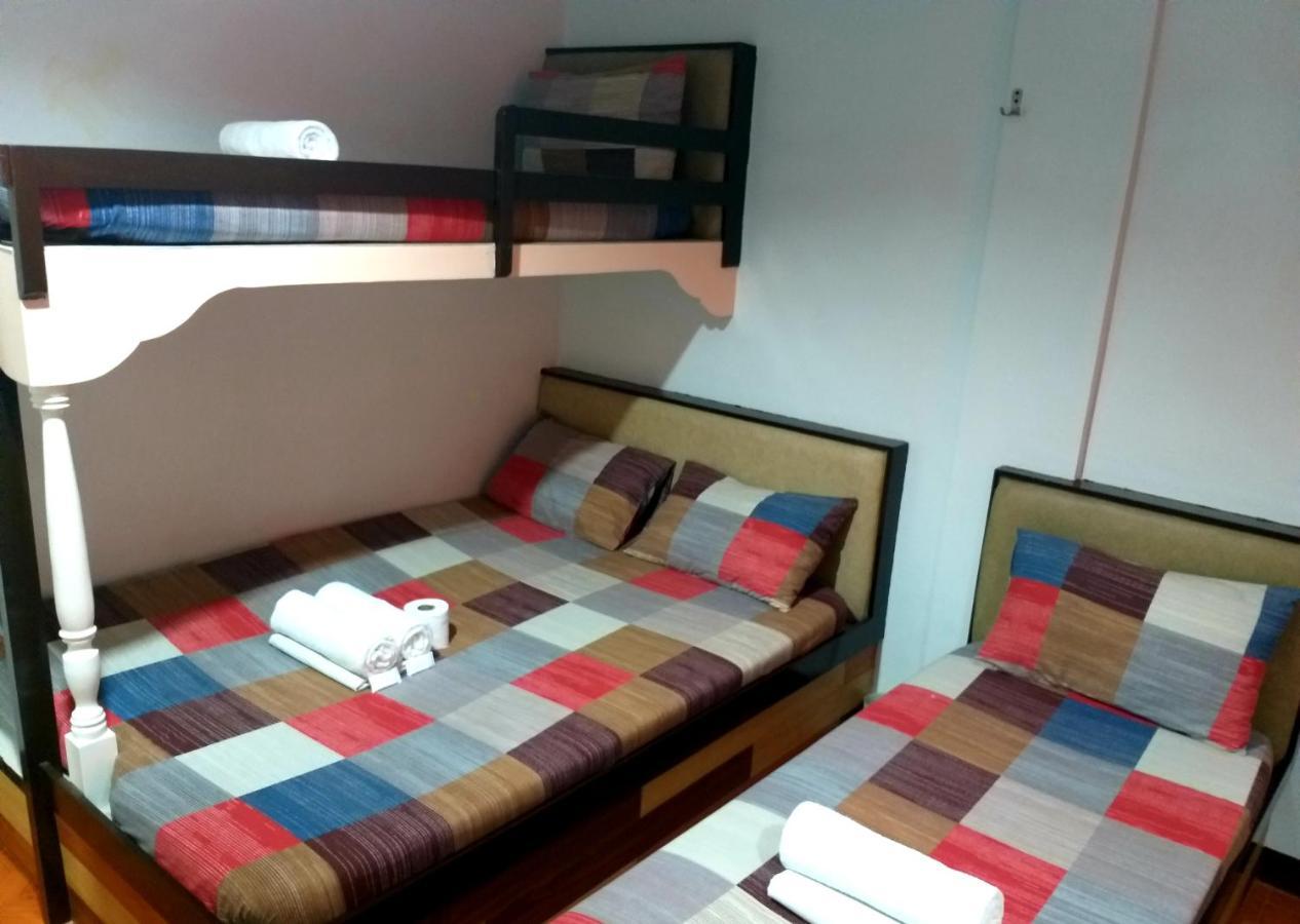 Park Vil-La Apartelle Quezon City Kültér fotó
