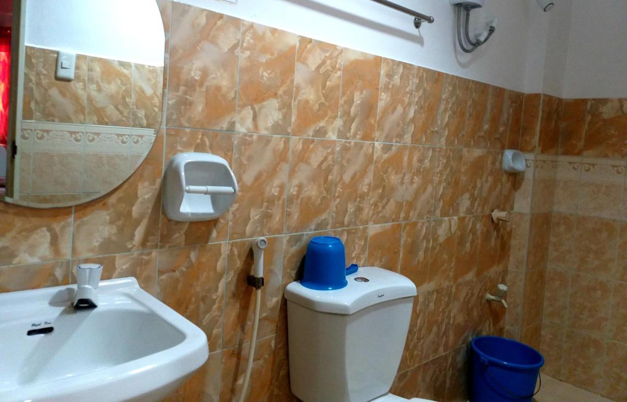 Park Vil-La Apartelle Quezon City Kültér fotó